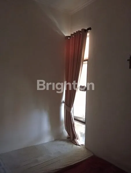 image RUMAH ASRI DI PERUMAHAN DI DAERAH MULYOREJO, SUKUN, MALANG – TENANG TAPI DEKAT SEGALA FASILITAS! (3)