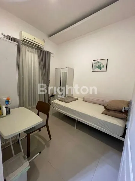 image RUMAH HOOK MODERN 2 LANTAI SIAP HUNI PERUMAHAN ELANG TEMBALANG (7)