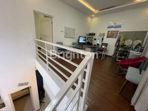 image RUMAH HOOK MODERN 2 LANTAI SIAP HUNI PERUMAHAN ELANG TEMBALANG (5)