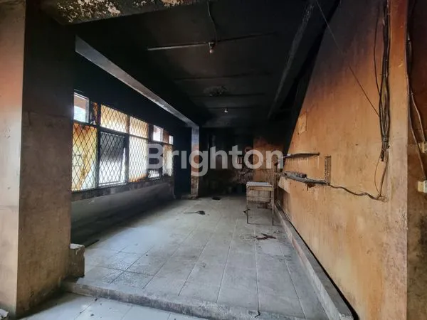 image RUKO TUA DI DAERAH TAMAN SARI JAKARTA BARAT (3)