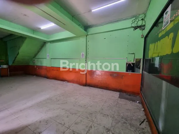 image RUKO TUA DI DAERAH TAMAN SARI JAKARTA BARAT (6)