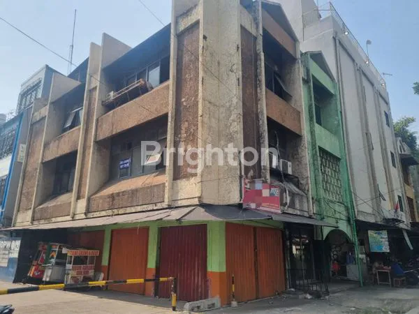 image RUKO TUA DI DAERAH TAMAN SARI JAKARTA BARAT (1)