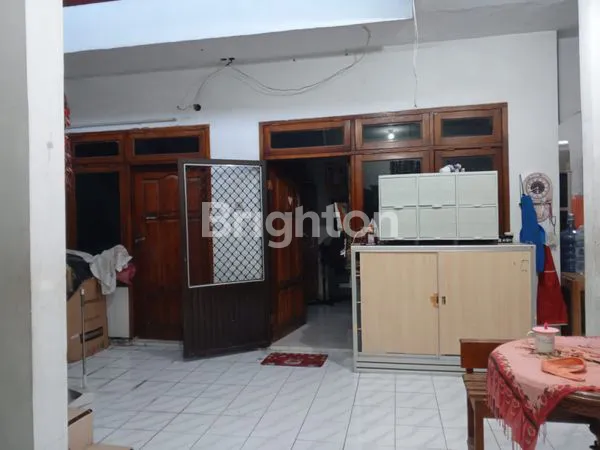 image RUMAH DI PERUMAHAN KETINTANG SURABAYA (3)