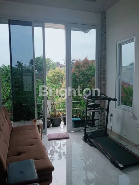 image RUMAH 2 LANTAI, LUAS DAN STRATEGIS DI CIPUTAT (5)