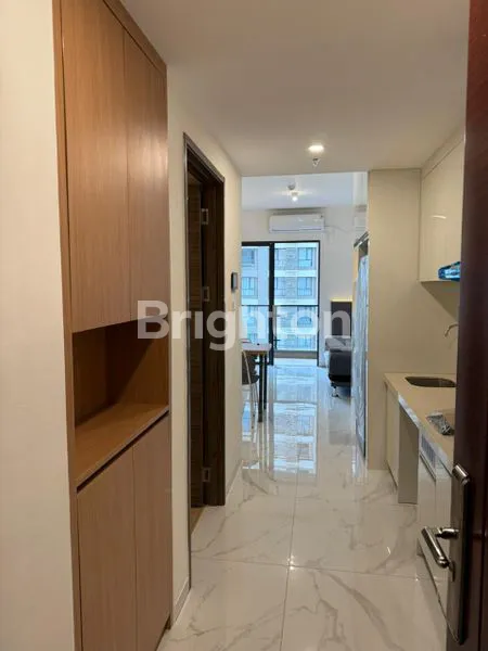 image 2 BR APARTEMEN BARU GRESS FULL FURNISH DI SKYHOUSE ALAM SUTERA TANGERANG (2)