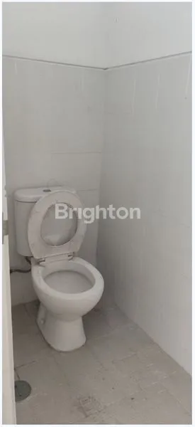 image GUDANG TRITAN HUB SIAP PAKAI, TIPE MEZZANINE, COCOK UNTUK UMKM (1)