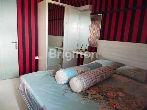 image APARTEMEN DIAN REGENCY 2BR LANTAI 11 DEKAT ITS DAN PAKUWON CITY (2)