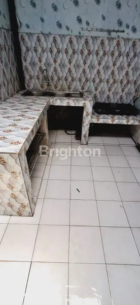 image RUMAH SIAP HUNI DI DEKAT JALAN RAYA KARANGREJO (4)