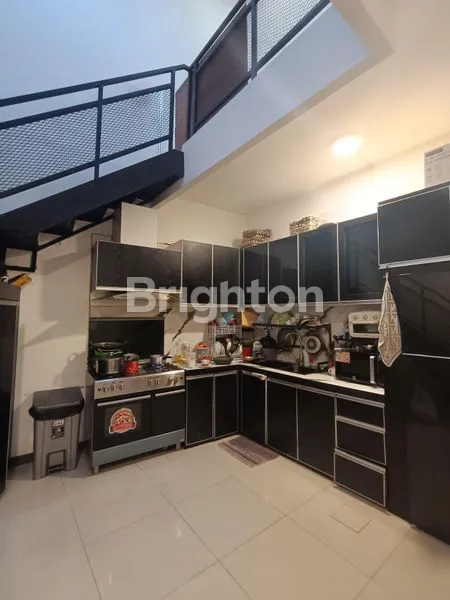 image RUMAH LEUWIASIH SIAP HUNI DENGAN FURNISH DAN PARKIR LUAS (7)