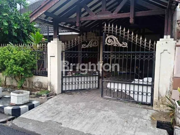 image RUMAH JEMURSARI TERAWAT SIAP HUNI DEKAT RAYA  (1)