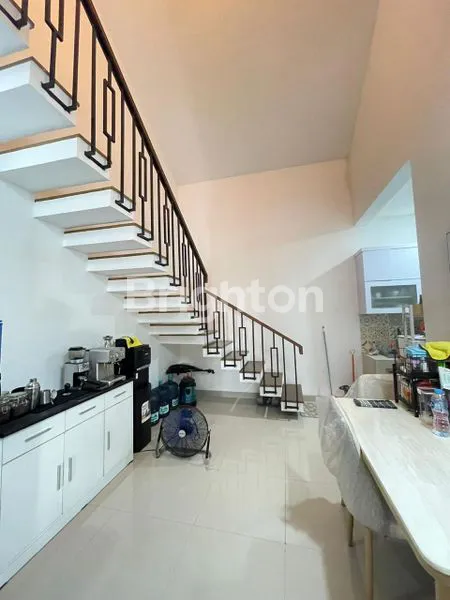 RUMAH KARAWACI MAGAH ARYANA