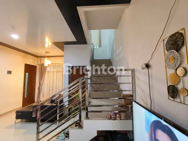 image RUMAH SIAP HUNI DI JANTUNG KOTA BSB, SELANGKAH KE UPTOWN MALL (5)