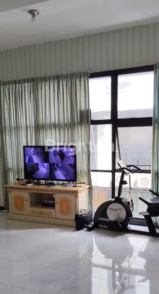 image RUKO 3,5 LANTAI DI TEMBOK DUKUH SURABAYA (7)