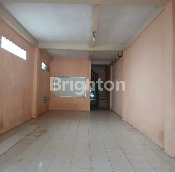 image RUKO STRATEGIS DIPINGGIR JALAN KARANG JOANG-BALIKPAPAN UTARA (2)