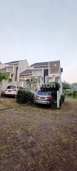 image WISATA BUKIT SENTUL LAWANG (1)