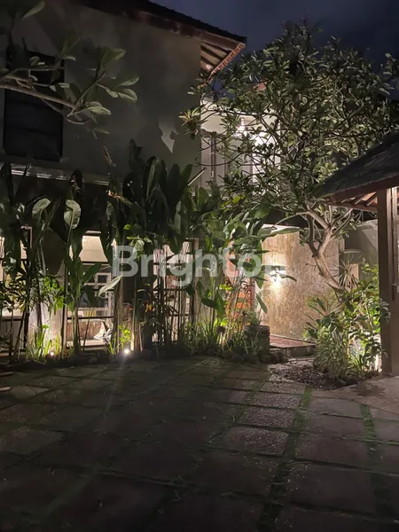 image VILLA MEWAH FURNISH DAN SIAP HUNI JL UMALAS BANDUNG (6)