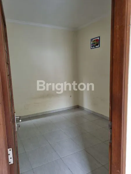 image DIJUAL RUMAH NYAMAN STRATEGIS PEGUYANGAN  (4)