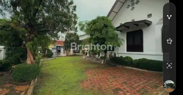 image RUMAH ANTIK MEWAH (2)