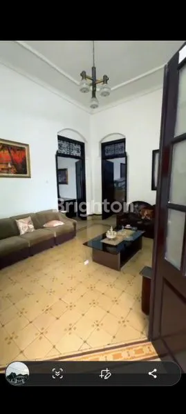 image RUMAH ANTIK MEWAH (4)