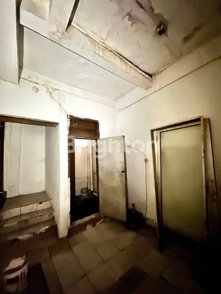 image RUKO 2 LANTAI PARKIRAN LUAS DALAM KOMPLEK DUTAMAS JELAMBAR (3)