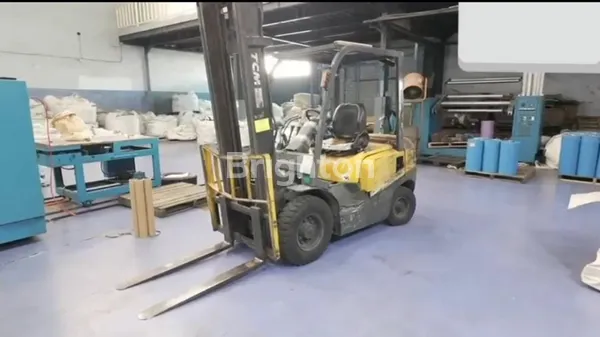 image GUDANG BEKAS PABRIK CENGKARENG TANGERANG (8)