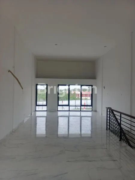 image RUKO BARU 2 LANTAI SIAP PAKAI DEPAN PERUMAHAN AREA JAKABARING ULU PALEMBANG (6)