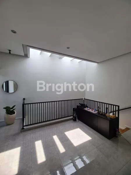 image TURUN HARGA RUMAH MEWAH ROYAL RESIDENCE (3)