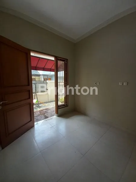 image RUMAH BARU RENOV SIAP HUNI DALAM KOMPLEK YANG AMAN CIPINANG INDAH JAKARTA TIMUR (2)