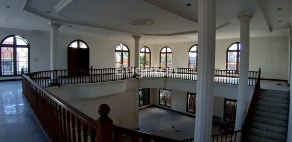 image RUMAH HOKKY 2 LANTAI, MOJO KIDUL, MODEL KLASIK KUNO SIAP HUNI (3)