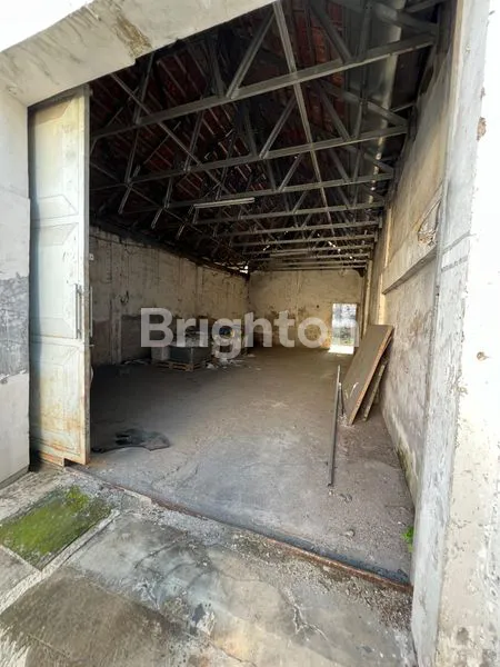 image GUDANG STRATEGIS NOL JALAN RAYA SIMO, LEBAR 30, TRAILER BISA LEWAT, SURABAYA BARAT (3)