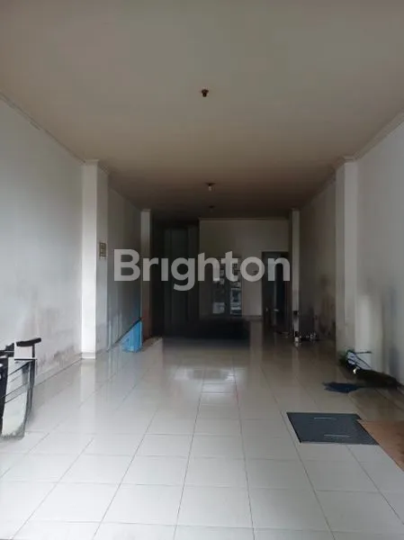 image RUKO 4 LANTAI KS TUBUN SLIPI JAKARTA BARAT PINGGIR JALAN  (3)