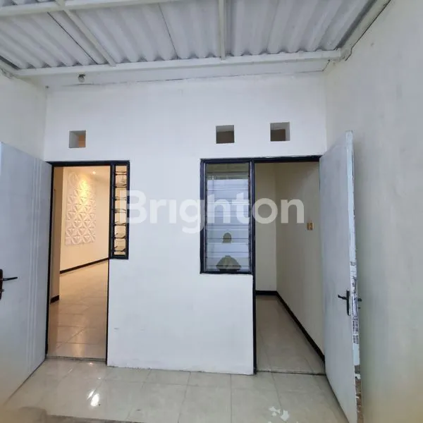 image RUMAH SIAP HUNI SURABAYA TIMUR DEKAT ITS PAKUWON CITY SUKOLILO DIAN REGENCY (5)