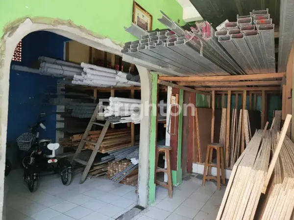 image RUMAH USAHA DAN KOS NGINDEN STRATEGIS TENGAH KOTA JALANAN RAMAI (6)