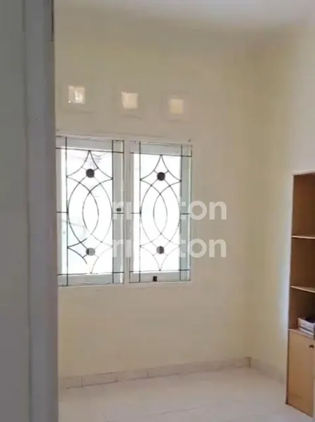 image JUAL / SEWA RUMAH STRATEGIS PINGGIR JALAN SIDOARJO KOTA (3)