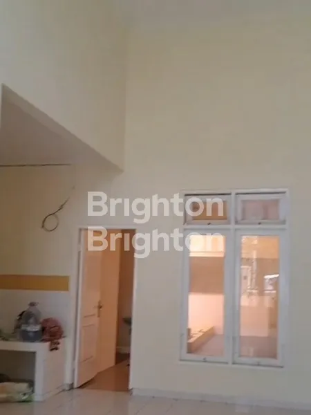 image JUAL / SEWA RUMAH STRATEGIS PINGGIR JALAN SIDOARJO KOTA (4)