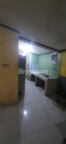 image RUMAH 1 LANTAI SIAP HUNI , BEBAS BANJIR DI JAKARTA BARAT (8)