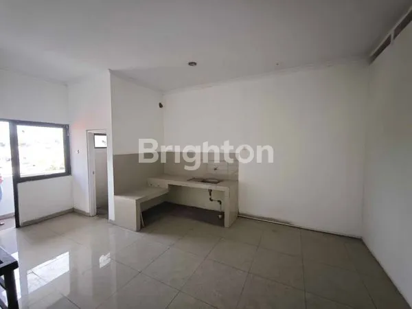 image DISEWAKAN RUKO 3 LANTAI SUPER STRATEGIS JL.SILIWANGI (6)