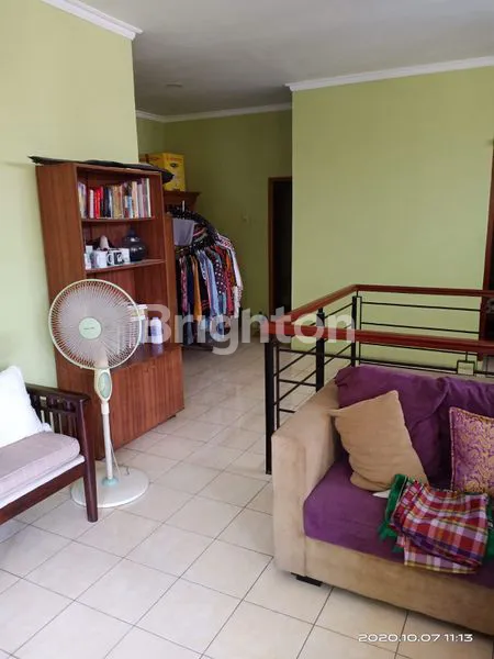 image RUMAH SIAP HUNI LOKASI STRATEGIS DI CIMANGGIS (6)