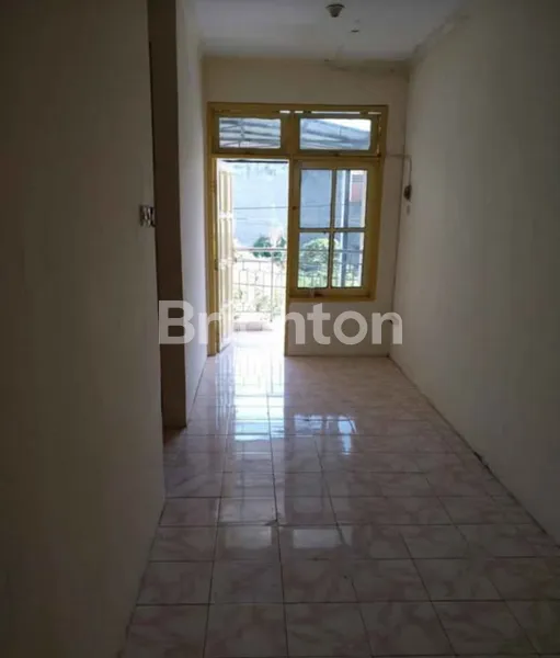 image RUMAH KENCANA SARI TIMUR DEKAT CIPUTRA WORLD, SELANGKAH MAYJEN SUNGKONO, DEKAT KAMPUS  (5)