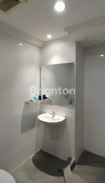 image APARTEMEN WATERPLACE DEKAT KAMPUS UNESA, SELANGKAH KE PAKUWON MALL, DEKAT SPAZIO TOWER (5)