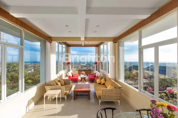 image MODERN 6-BEDROOM VILLA WITH MEETING ROOM – FOR MONTHLY RENT IN NUSA DUA LOCATED ON MAYASARI STREET, GANG DHARMAWANGSA, SOUTH KUTA (6)