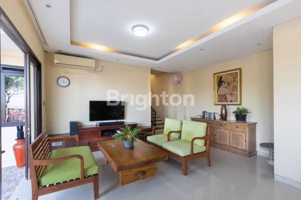image MODERN 6-BEDROOM VILLA WITH MEETING ROOM – FOR MONTHLY RENT IN NUSA DUA LOCATED ON MAYASARI STREET, GANG DHARMAWANGSA, SOUTH KUTA (8)