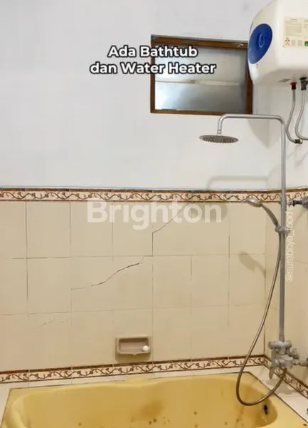 image RUMAH TERAWAT SIAP HUNI NYAMAN SEJUK DARMO BARU TIMUR DEKAT SUKOMANUNGGAL KUPANG INDAH TOL SATELIT HR MUHAMMAD PAKUWON MALL (6)