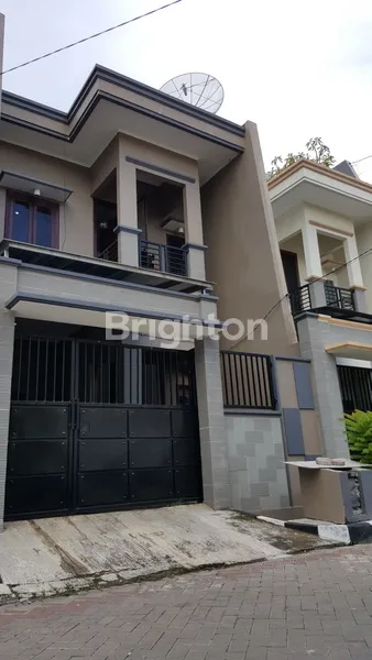 image RUMAH 2 LANTAI MINIMALIS (KONDISI 75%) MULYOSARI PRIMA DEKAT SUTOREJO WISMA PERMAI DHARMAHUSADA PAKUWON CITY GALAXY MALL MANYAR KERTAJAYA (1)