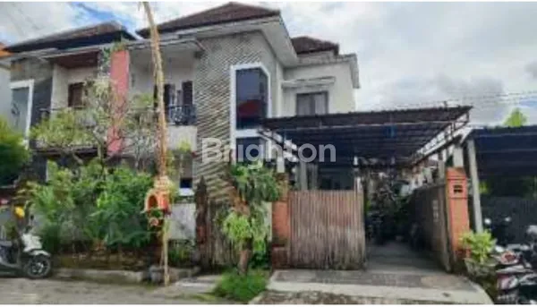 image RUMAH 2 LANTAI MINIMALIS DI PERUMAHAN DEWATA TOWN HOUSE – LOKASI SUPER STRATEGIS DI DENPASAR BARAT (1)