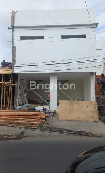 image RUKO STRATEGIS DI RAYA SEMER KEROBOKAN (3)