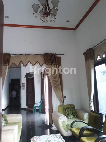 image RUMAH MODERN ASRI 3KT DI PONGGOK - 800M² DEKAT SMPN 1 & PASAR (2)