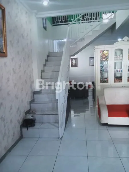image DIJUAL CEPAT RUMAH 2 LANTAI LOKASI DI PERUMAHAN GRIYA JATINANGOR II TANJUNG SARI (5)