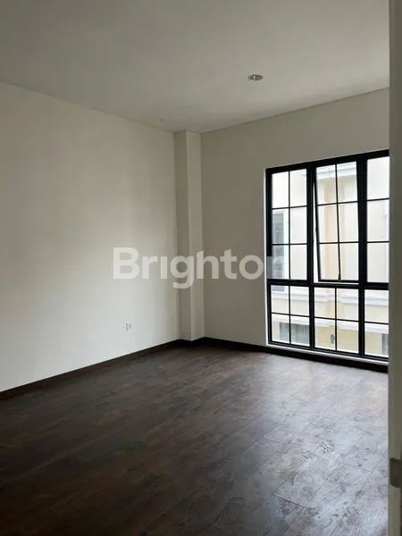 image RUMAH MEWAH LAVON 2 – TIPE H SERIES (MARGONITE), TANGERANG. JUAL DIBAWAH HARGA PASAR  (4)