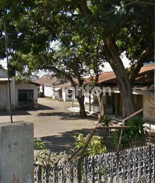 BANGUNAN EX PABRIK HITUNG TANAH DI PETERONGAN JOMBANG